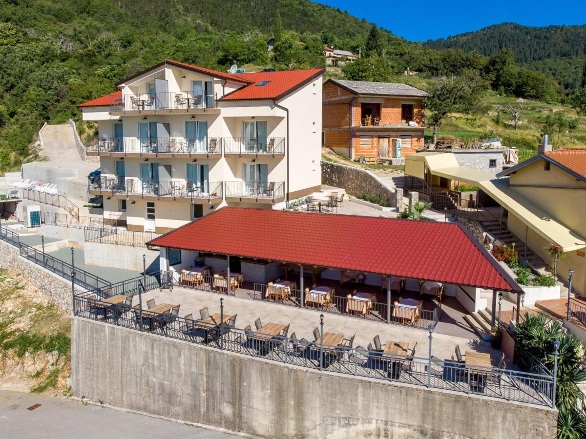 Pansion Villa Betina Lovran Exterior foto