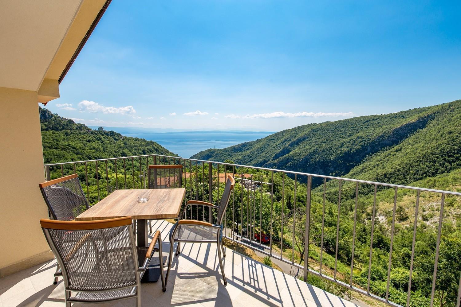 Pansion Villa Betina Lovran Exterior foto