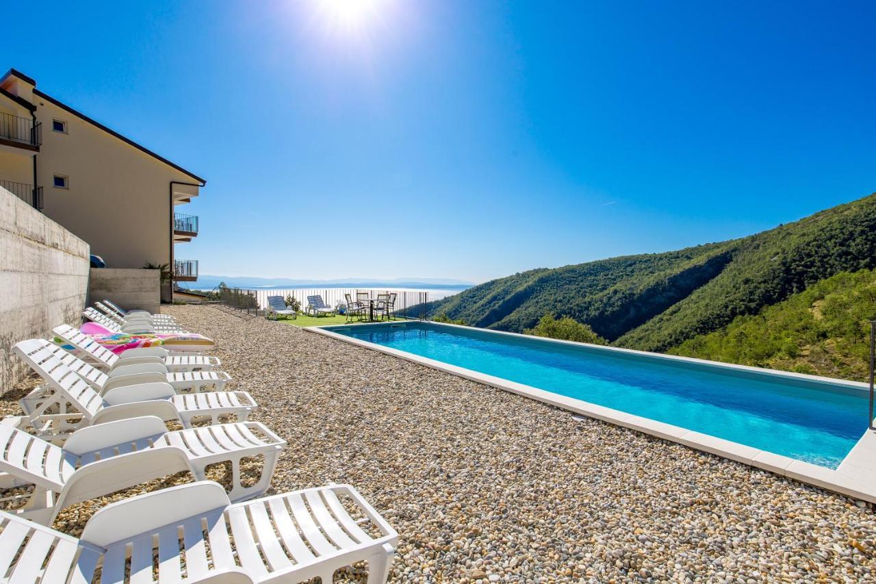 Pansion Villa Betina Lovran Exterior foto